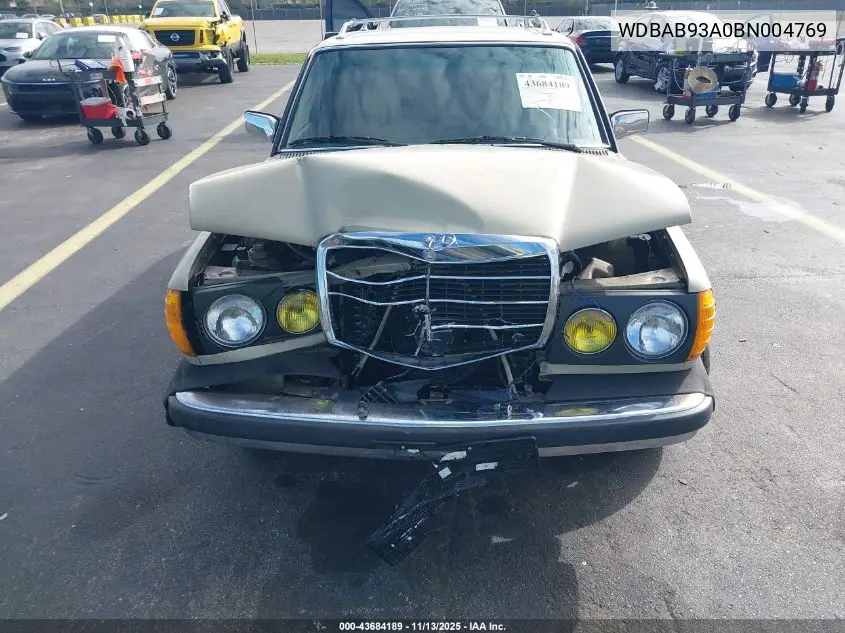 WDBAB93A0BN004769 1981 Mercedes-Benz 300 Td