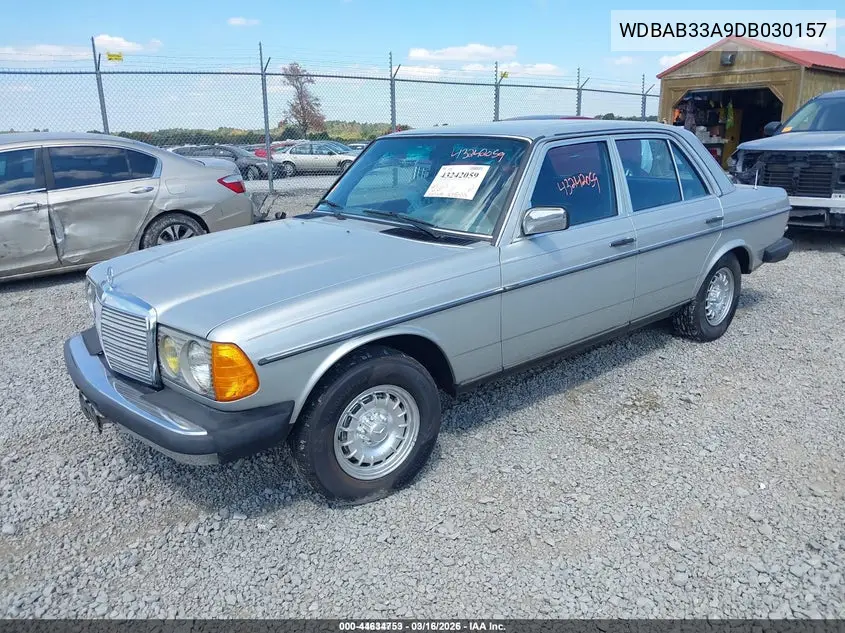 WDBAB33A9DB030157 1983 Mercedes-Benz 300 Dt