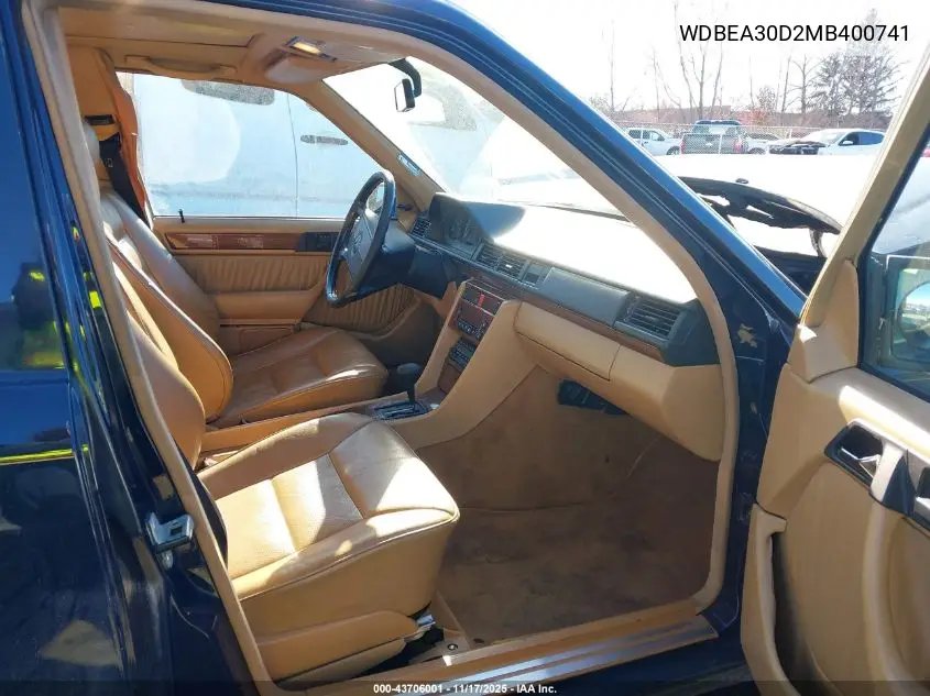 WDBEA30D2MB400741 1991 Mercedes-Benz 300 E
