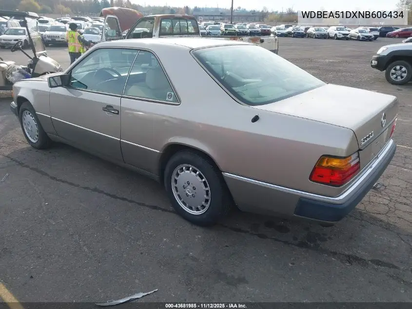 WDBEA51DXNB606434 1992 Mercedes-Benz 300 Ce