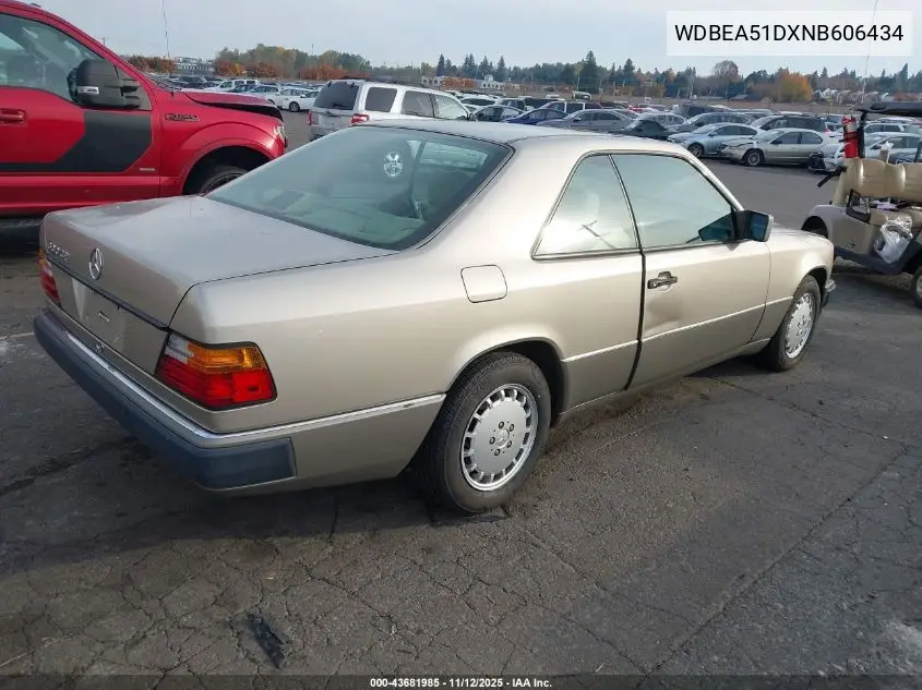 WDBEA51DXNB606434 1992 Mercedes-Benz 300 Ce