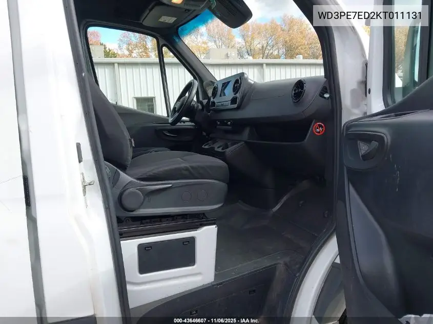 WD3PE7ED2KT011131 2019 Mercedes-Benz Sprinter 1500 Standard Roof I4