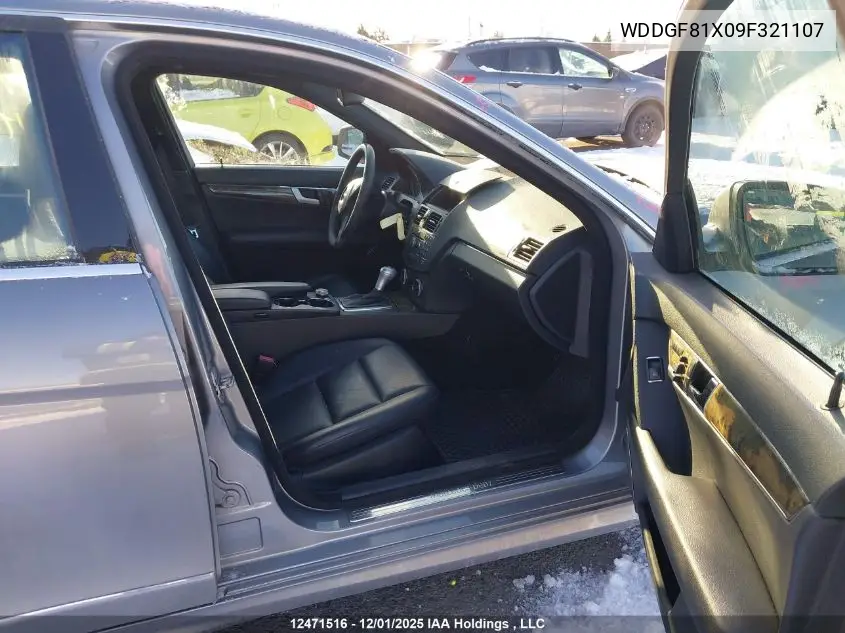 WDDGF81X09F321107 2009 Mercedes-Benz C 300 4Matic