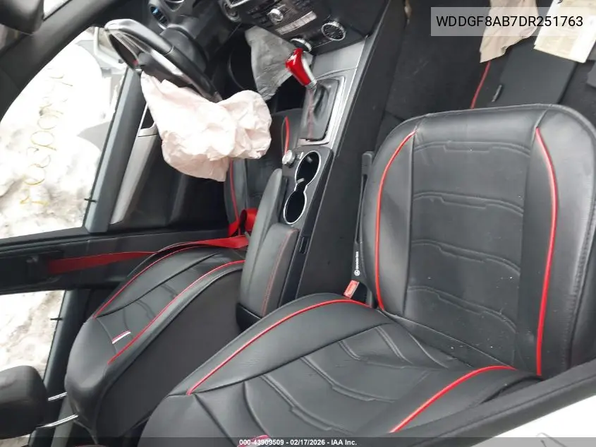 WDDGF8AB7DR251763 2013 Mercedes-Benz C 300