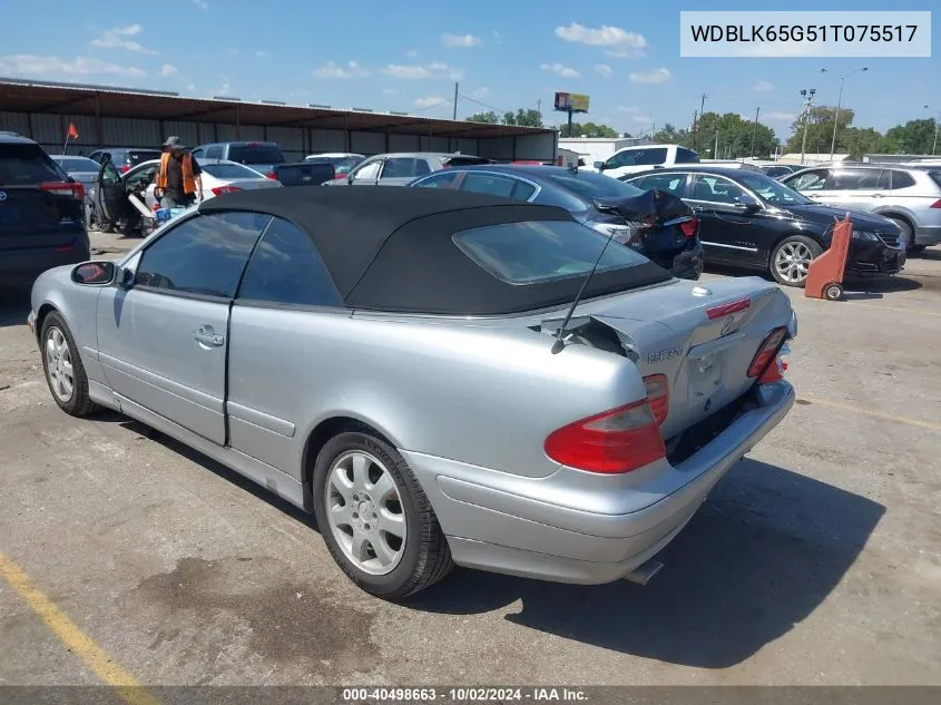 WDBLK65G51T075517 2001 Mercedes-Benz Clk 320