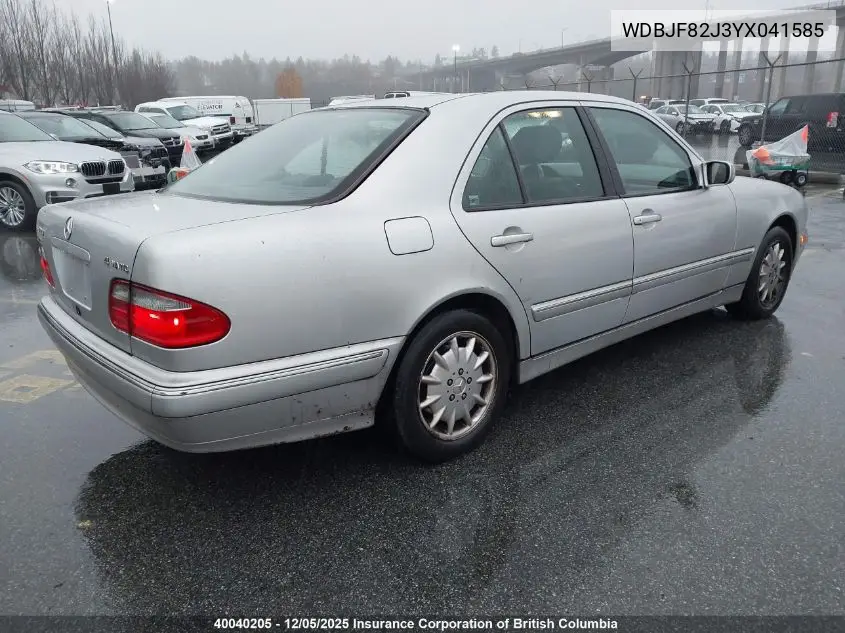WDBJF82J3YX041585 2000 Mercedes-Benz E 320 4Matic