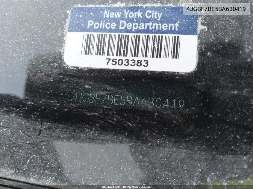 4JGBF7BE5BA630419 2011 Mercedes-Benz Gl 450 4Matic