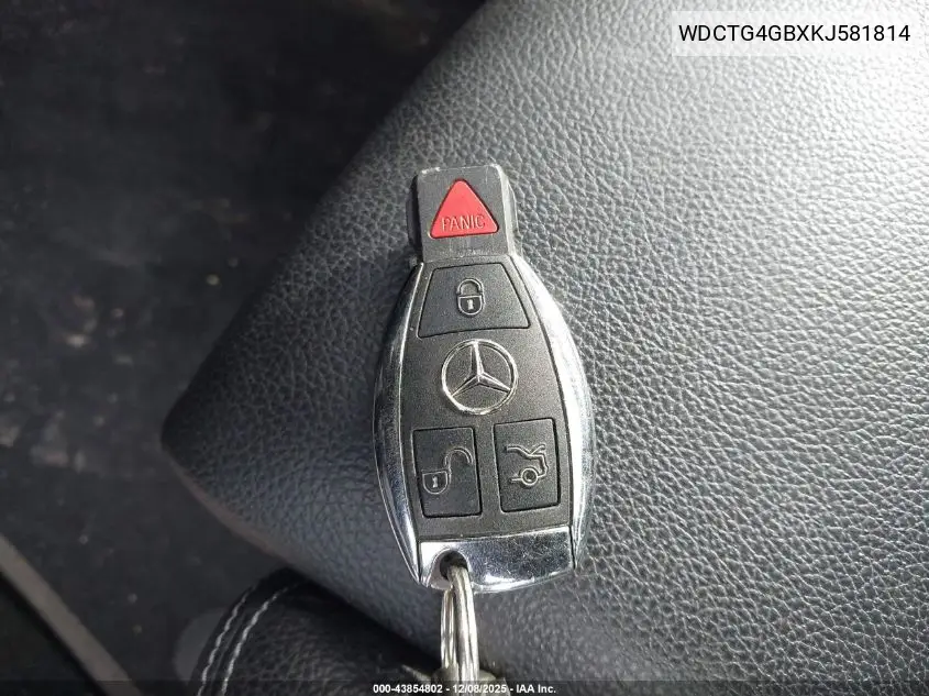 WDCTG4GBXKJ581814 2019 Mercedes-Benz Gla 250 4Matic
