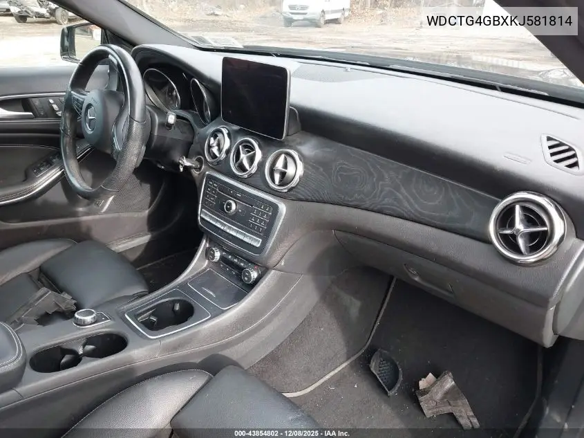 WDCTG4GBXKJ581814 2019 Mercedes-Benz Gla 250 4Matic