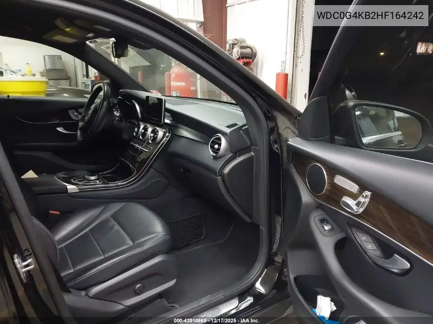 WDC0G4KB2HF164242 2017 Mercedes-Benz Glc 300 4Matic