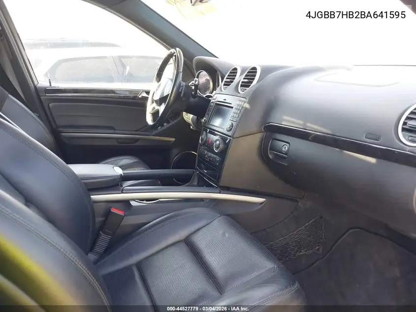 4JGBB7HB2BA641595 2011 Mercedes-Benz Ml 63 Amg 4Matic