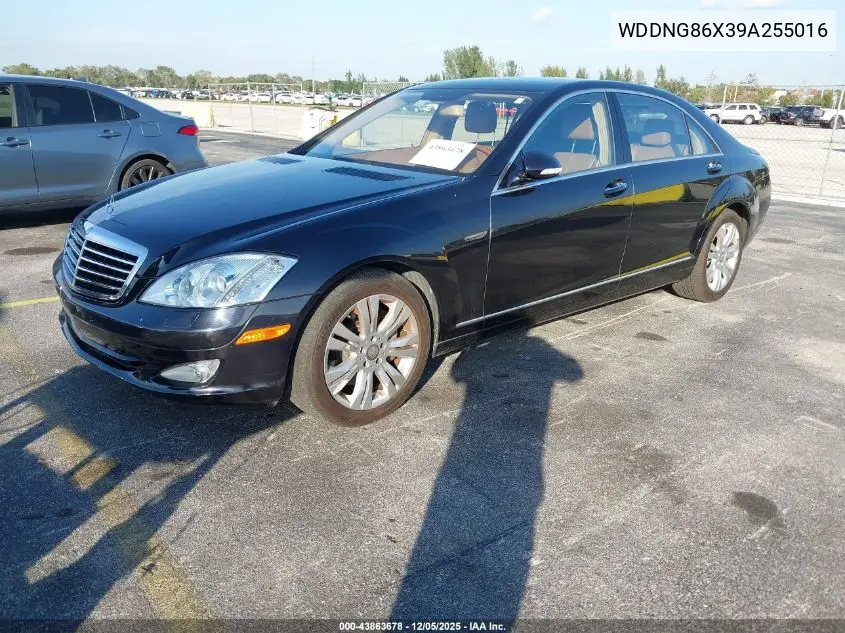 WDDNG86X39A255016 2009 Mercedes-Benz S 550 4Matic