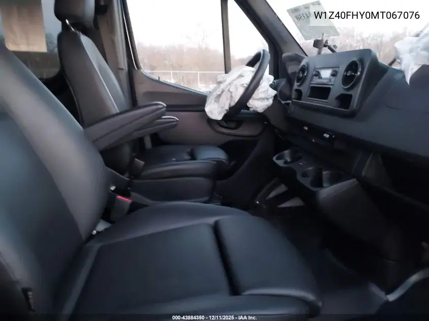 W1Z40FHY0MT067076 2021 Mercedes-Benz Sprinter 2500 Standard Roof I4