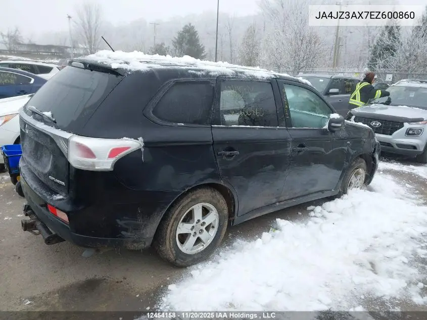 JA4JZ3AX7EZ600860 2014 Mitsubishi Outlander Se