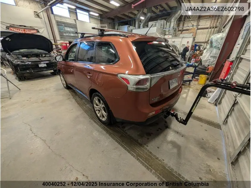 JA4AZ2A36EZ602798 2014 Mitsubishi Outlander Es
