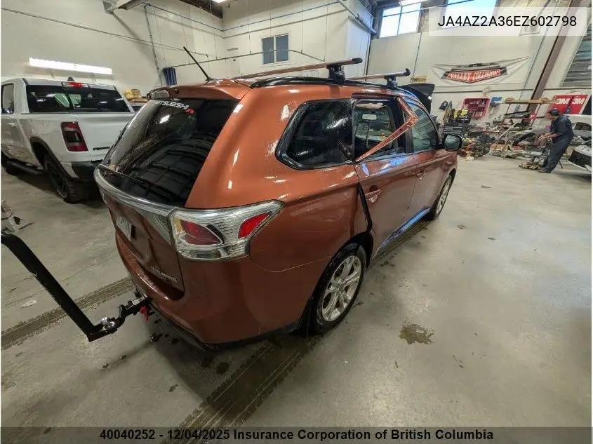 JA4AZ2A36EZ602798 2014 Mitsubishi Outlander Es
