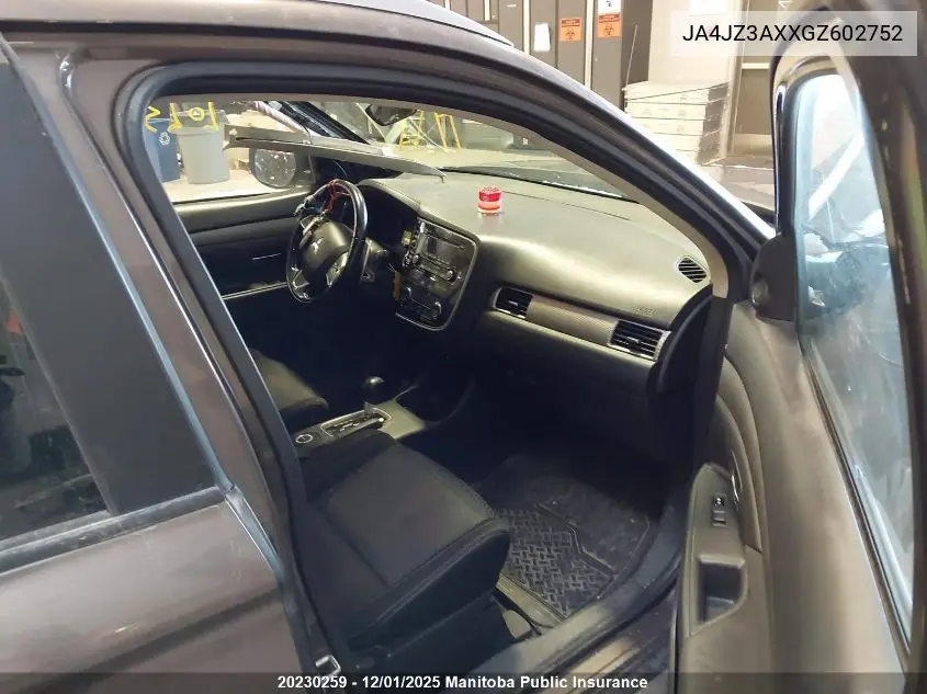 JA4JZ3AXXGZ602752 2016 Mitsubishi Outlander Se