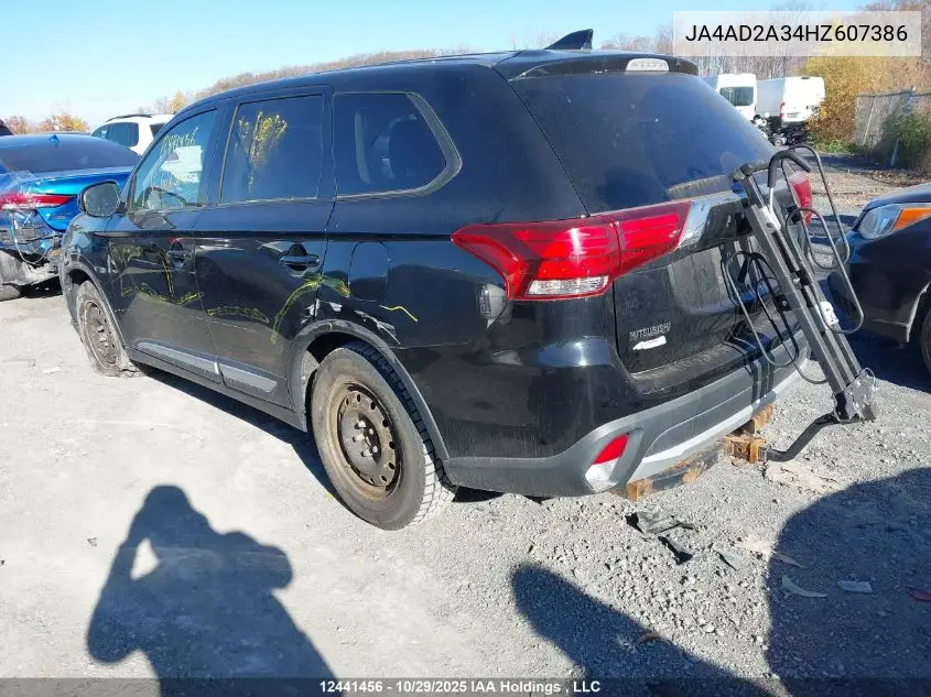 JA4AD2A34HZ607386 2017 Mitsubishi Outlander Es