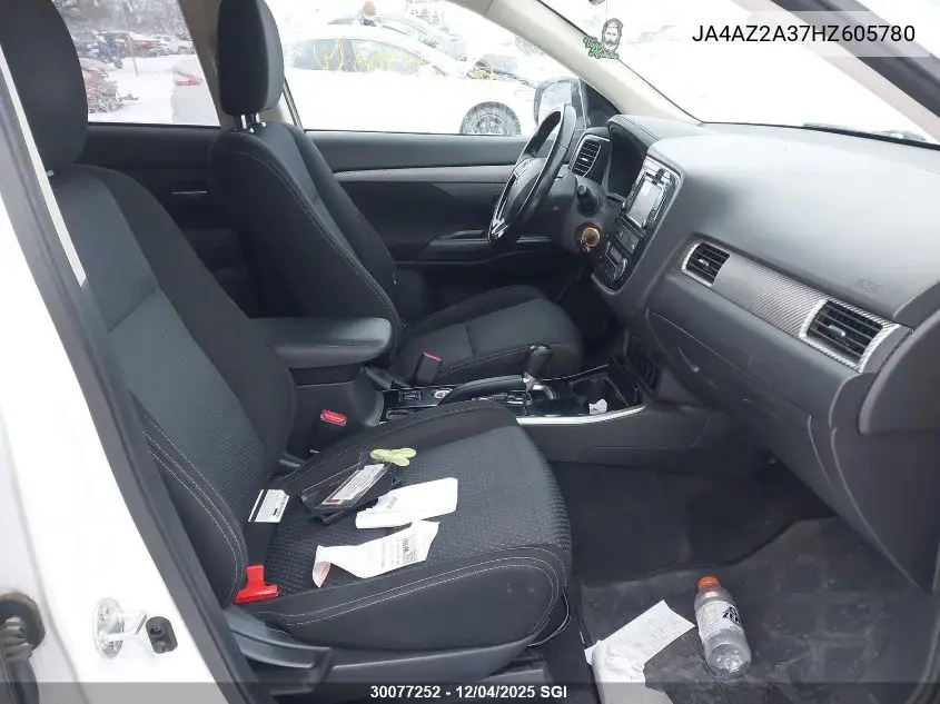 JA4AZ2A37HZ605780 2017 Mitsubishi Outlander Es
