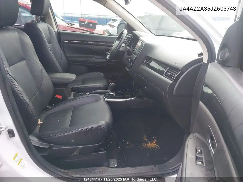 JA4AZ2A35JZ603743 2018 Mitsubishi Outlander