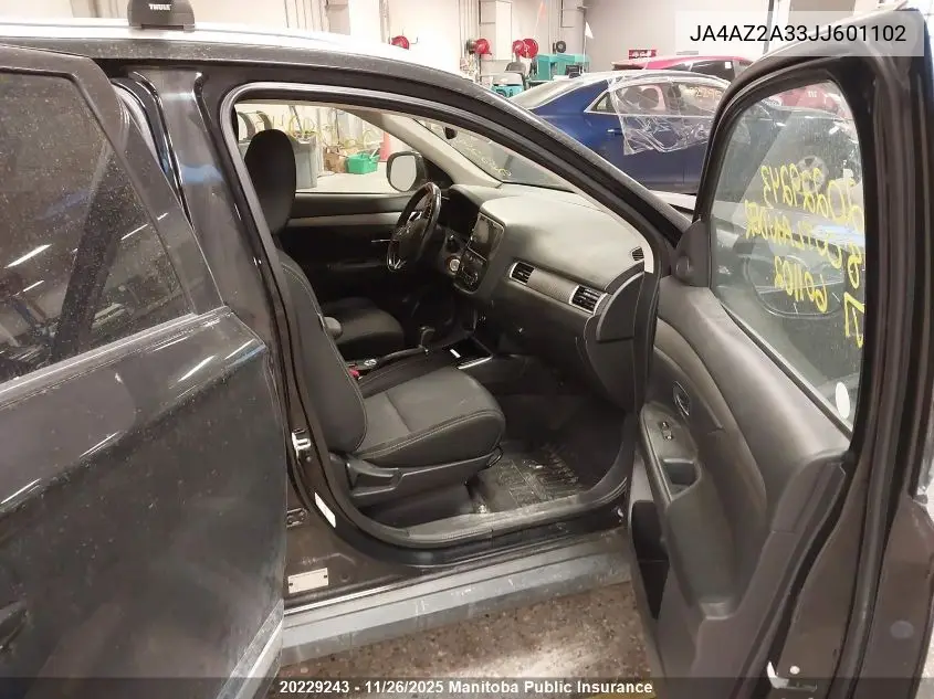 JA4AZ2A33JJ601102 2018 Mitsubishi Outlander Es