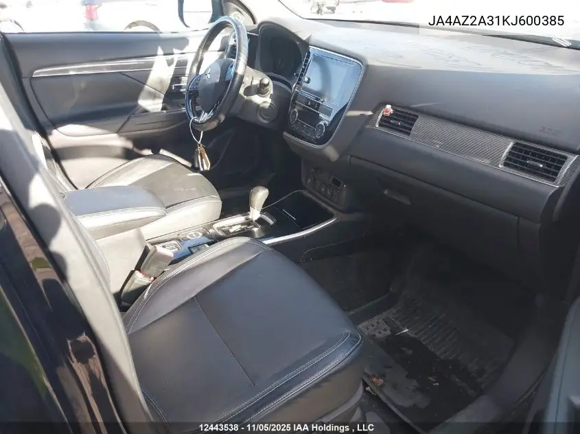JA4AZ2A31KJ600385 2019 Mitsubishi Outlander Es