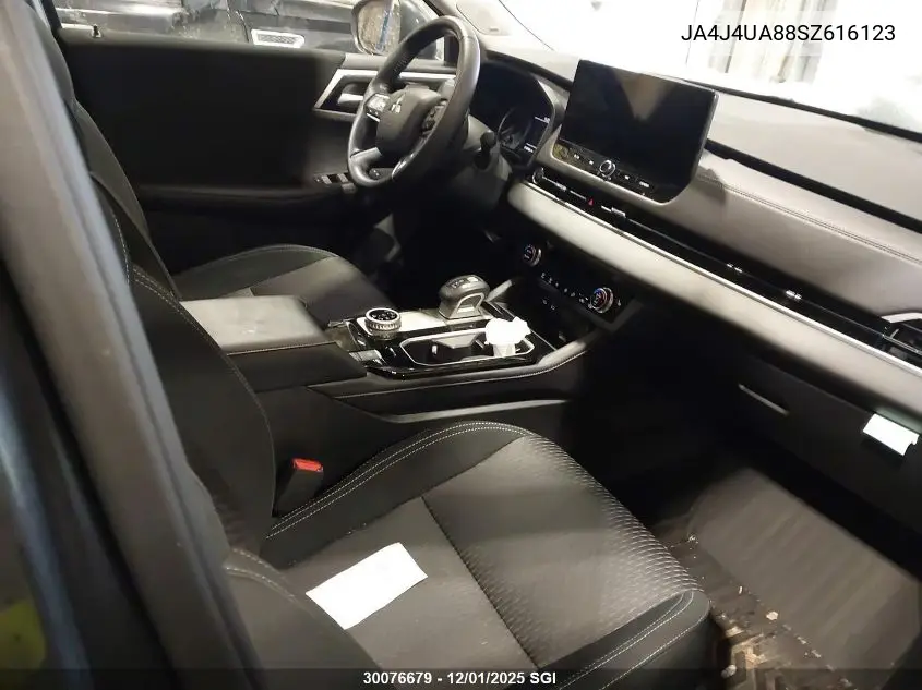 JA4J4UA88SZ616123 2025 Mitsubishi Outlander Es