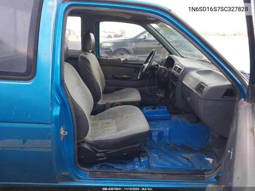 1N6SD16S7SC327828 1995 Nissan Truck King Cab Xe