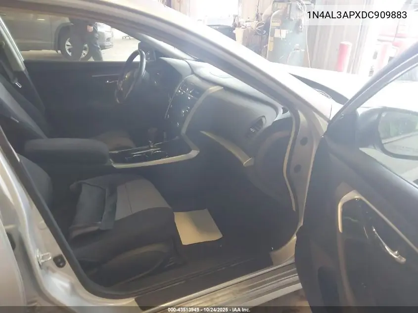 1N4AL3APXDC909883 2013 Nissan Altima 2.5 Sv