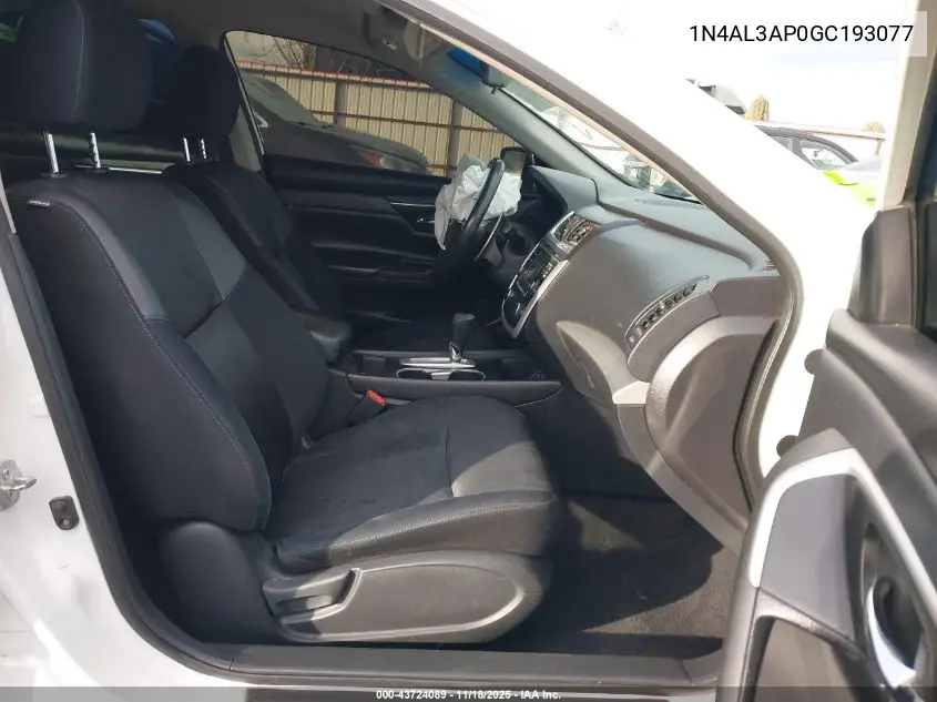 1N4AL3AP0GC193077 2016 Nissan Altima 2.5 Sr