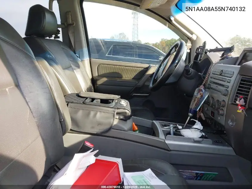 5N1AA08A55N740132 2005 Nissan Armada Le