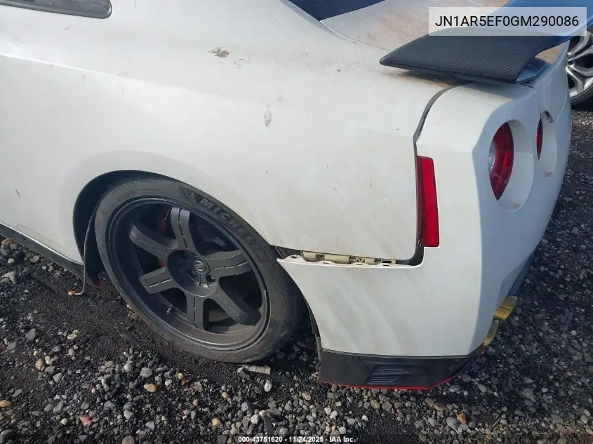 JN1AR5EF0GM290086 2016 Nissan Gt-R Black Edition