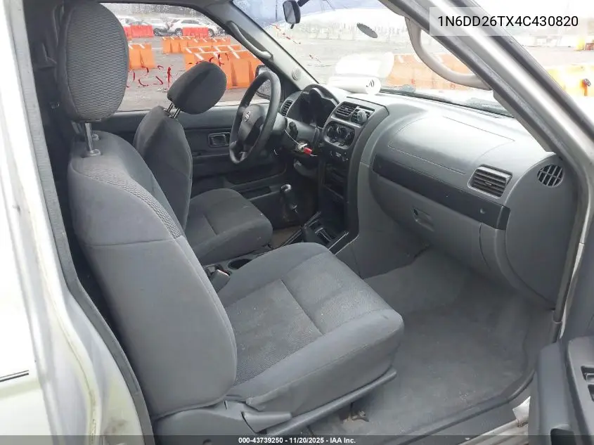 1N6DD26TX4C430820 2004 Nissan Frontier Xe