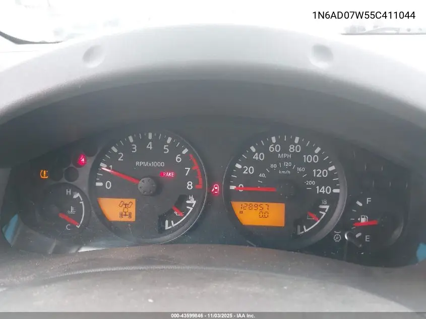 1N6AD07W55C411044 2005 Nissan Frontier Se