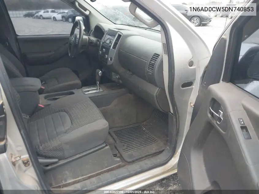 1N6AD0CW5DN740853 2013 Nissan Frontier Sv