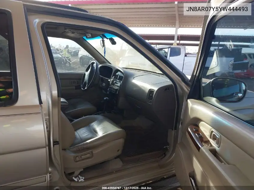 JN8AR07Y5YW444493 2000 Nissan Pathfinder Le/Se/Xe