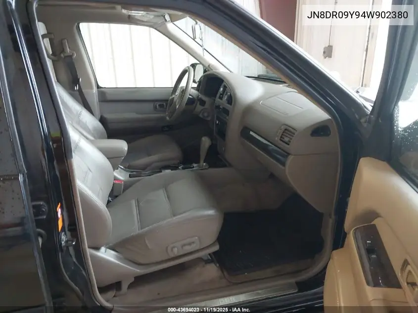 JN8DR09Y94W902380 2004 Nissan Pathfinder Le Platinum