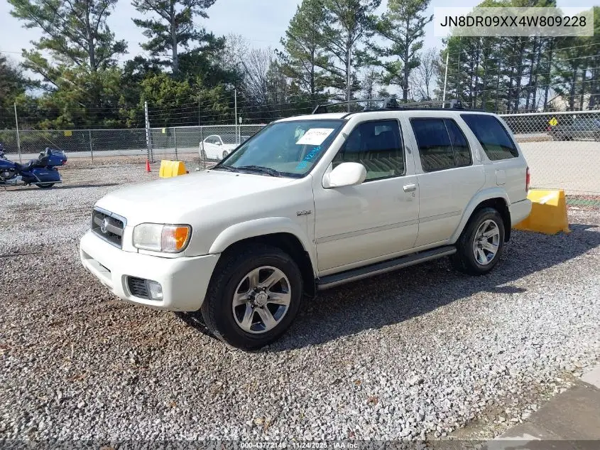 JN8DR09XX4W809228 2004 Nissan Pathfinder Le Platinum