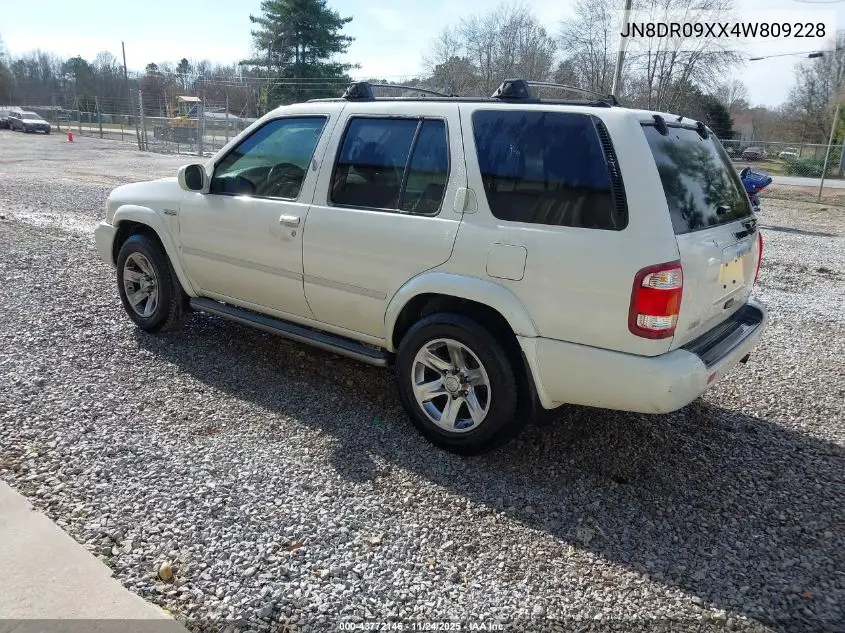 JN8DR09XX4W809228 2004 Nissan Pathfinder Le Platinum