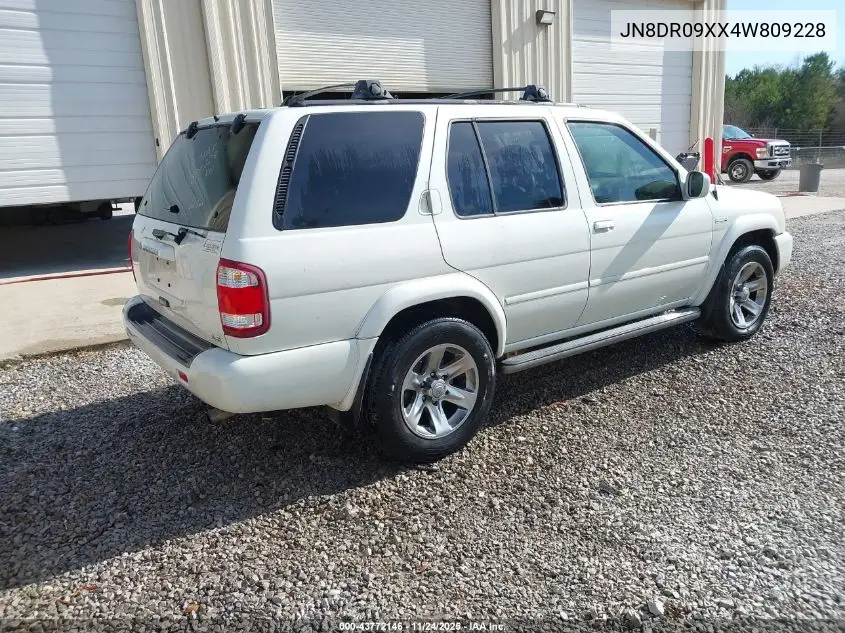 JN8DR09XX4W809228 2004 Nissan Pathfinder Le Platinum