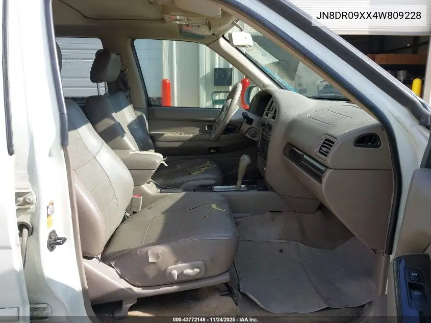 JN8DR09XX4W809228 2004 Nissan Pathfinder Le Platinum