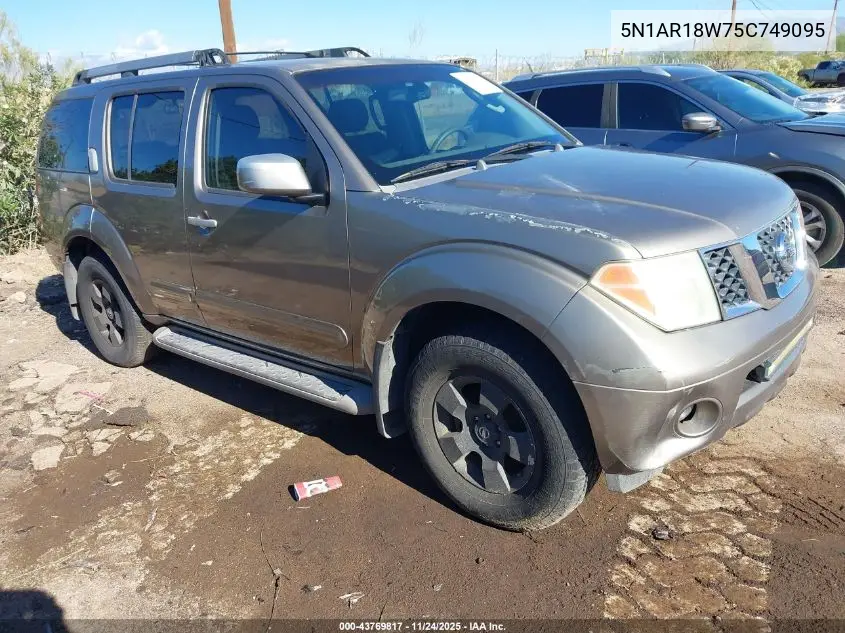5N1AR18W75C749095 2005 Nissan Pathfinder Se