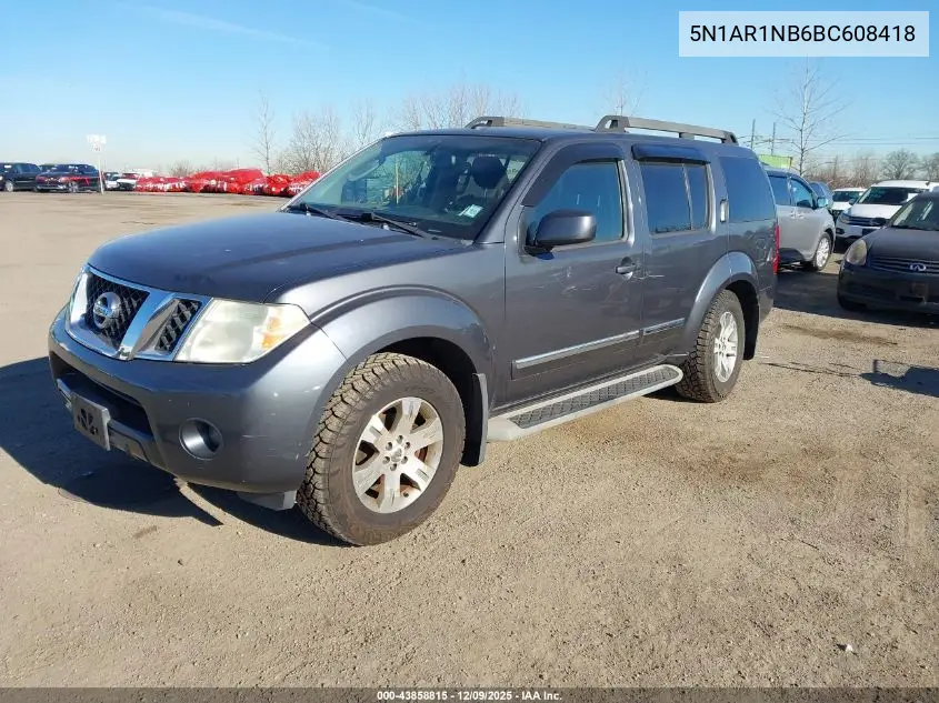 5N1AR1NB6BC608418 2011 Nissan Pathfinder Silver