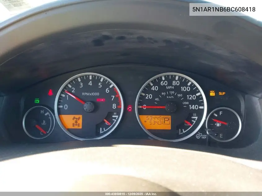 5N1AR1NB6BC608418 2011 Nissan Pathfinder Silver