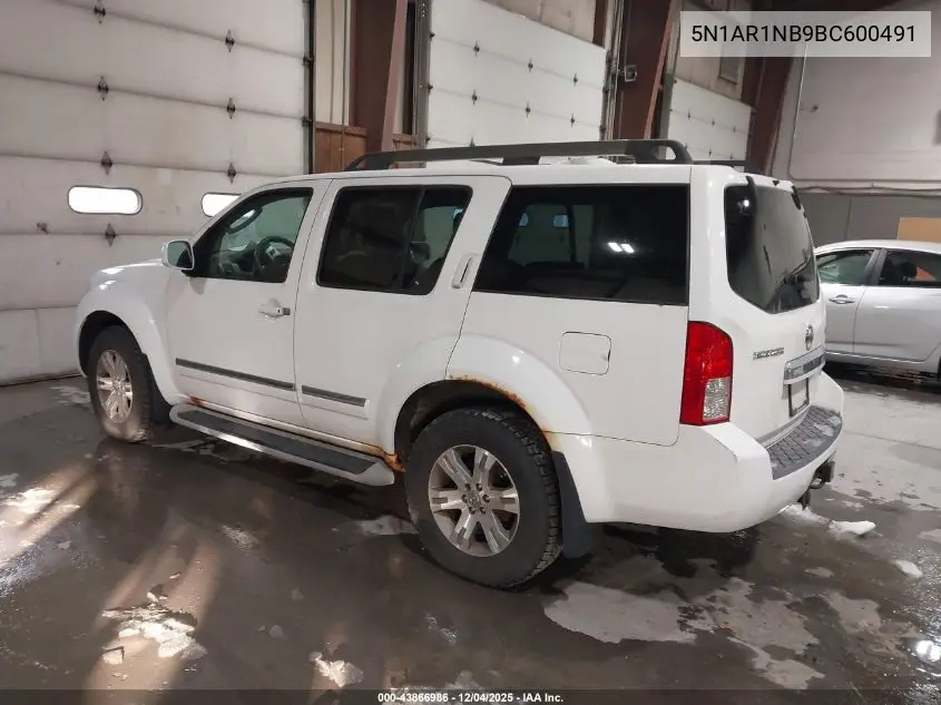 5N1AR1NB9BC600491 2011 Nissan Pathfinder Silver