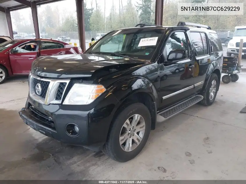 5N1AR1NB7CC629229 2012 Nissan Pathfinder Silver