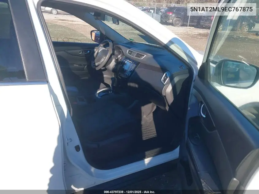 5N1AT2ML9EC767875 2014 Nissan Rogue Sv