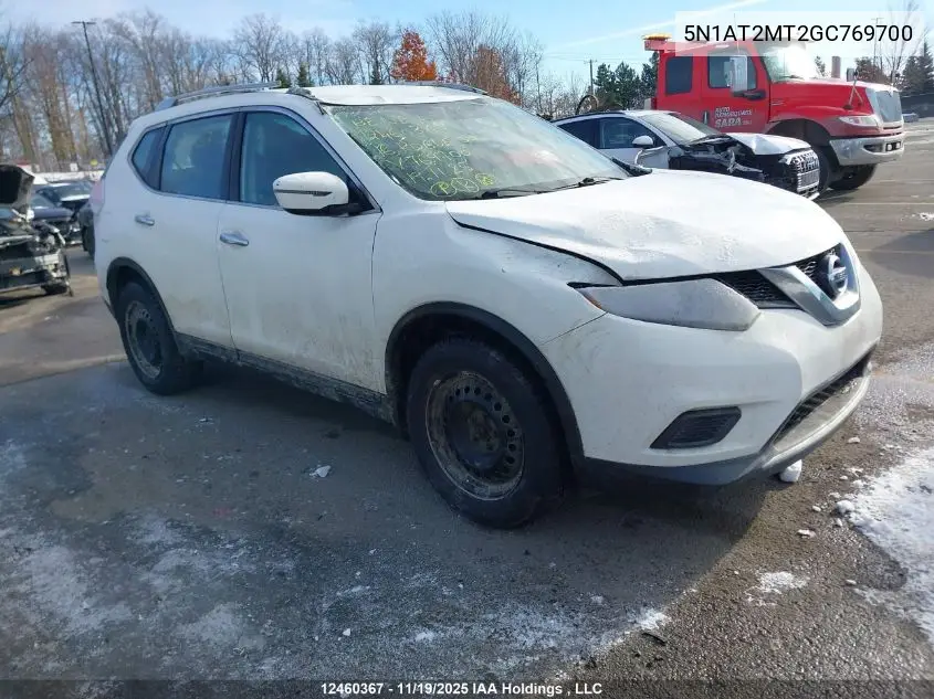 5N1AT2MT2GC769700 2016 Nissan Rogue S/Sv