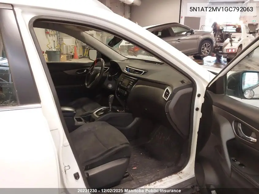 5N1AT2MV1GC792063 2016 Nissan Rogue S