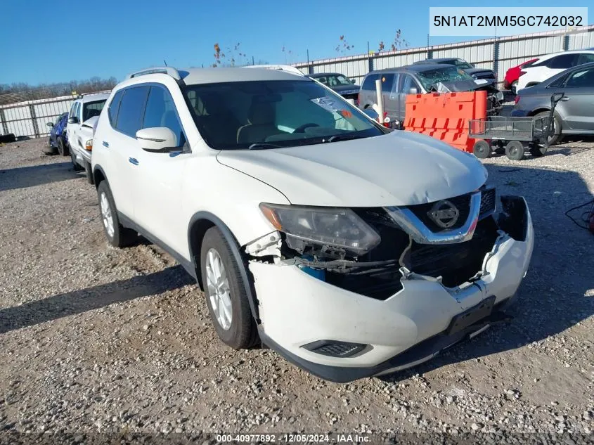 2016 Nissan Rogue